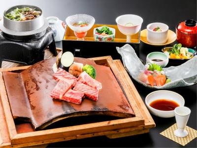 女将劇場60周年記念【瓦で焼肉】～お肉と温泉、女将劇場でスタミナ回復パワーアップ～ 